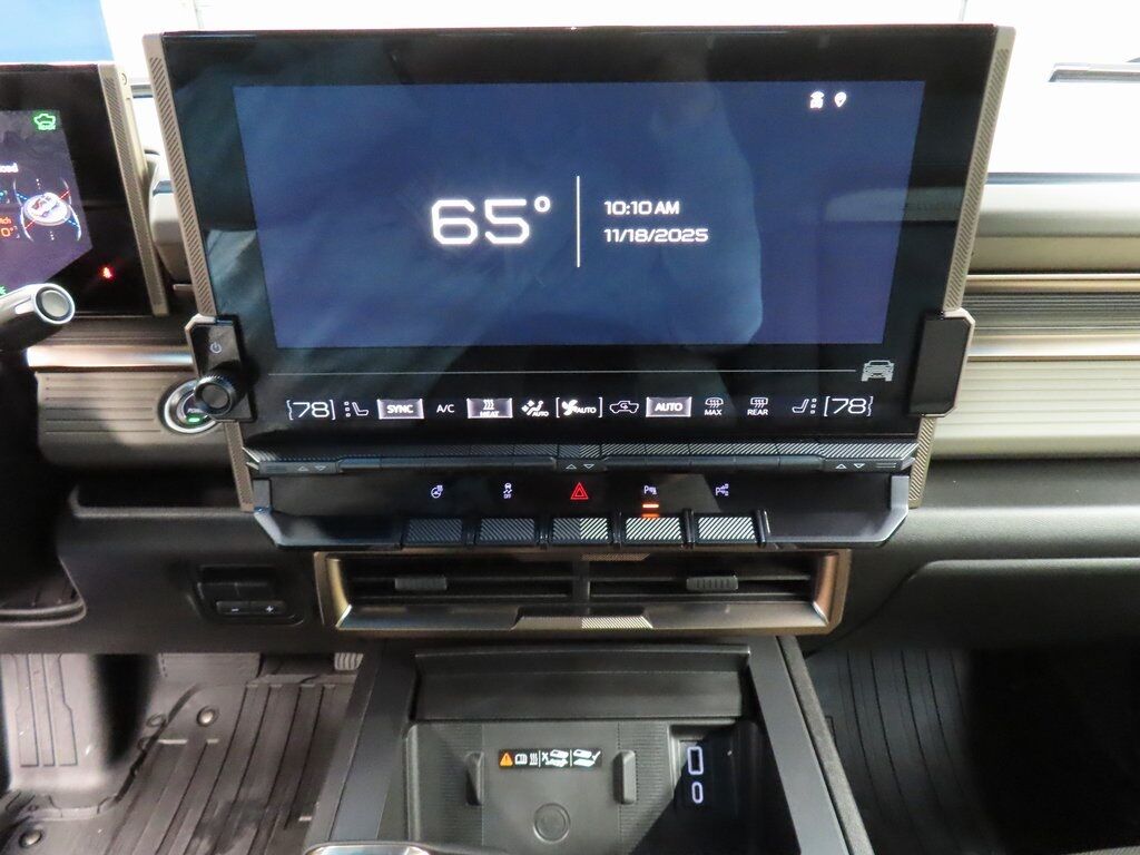 2025 GMC Hummer EV Pickup 4x4 Crew Cab 2X Fond du Lac WI 2025 GMC Hummer EV Pickup 4x4 Crew Cab 2X Fond du Lac WI