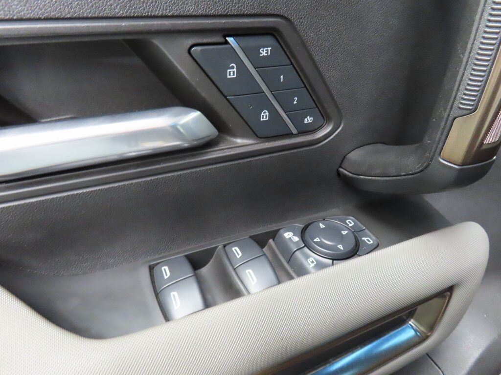 2025 GMC Hummer EV Pickup 4x4 Crew Cab 2X Fond du Lac WI 2025 GMC Hummer EV Pickup 4x4 Crew Cab 2X Fond du Lac WI