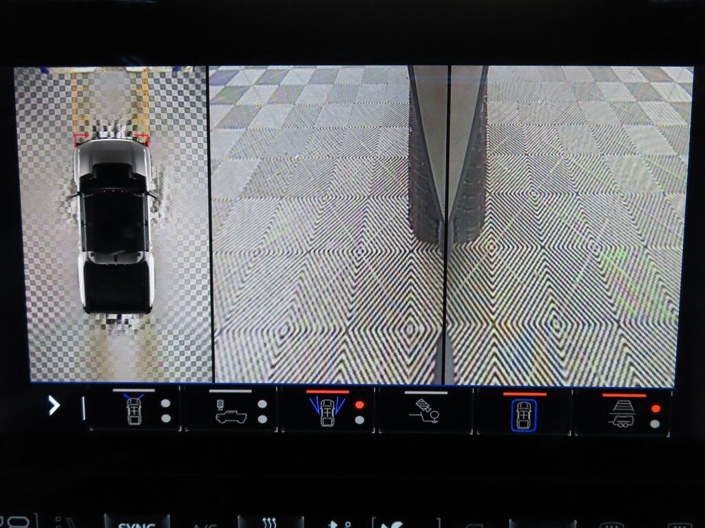 2025 GMC Hummer EV Pickup 4x4 Crew Cab 2X Fond du Lac WI 2025 GMC Hummer EV Pickup 4x4 Crew Cab 2X Fond du Lac WI