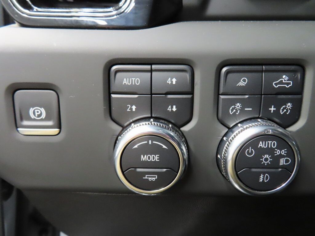 2025 GMC Sierra 1500 4x4 Crew Cab AT4 Fond du Lac WI 2025 GMC Sierra 1500 4x4 Crew Cab AT4 Fond du Lac WI