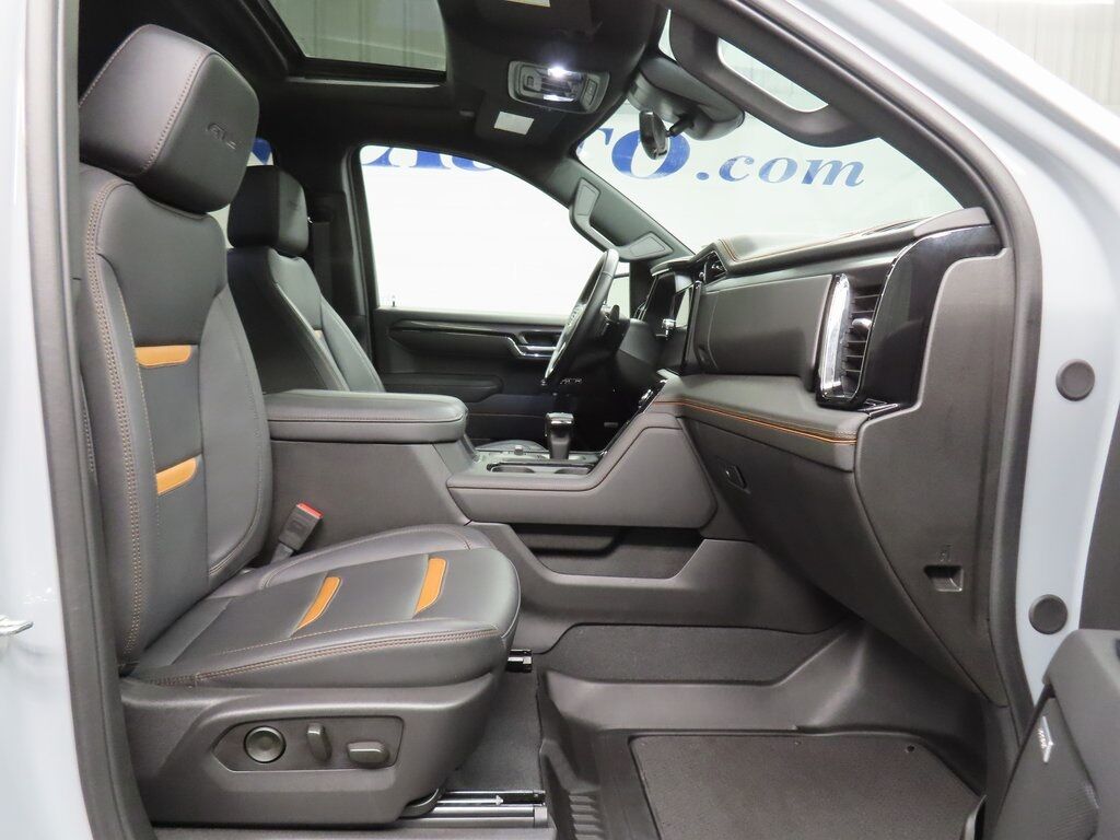 2025 GMC Sierra 1500 4x4 Crew Cab AT4 Fond du Lac WI 2025 GMC Sierra 1500 4x4 Crew Cab AT4 Fond du Lac WI