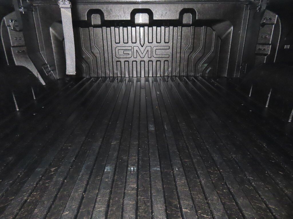 2025 GMC Sierra 1500 4x4 Crew Cab AT4 Fond du Lac WI 2025 GMC Sierra 1500 4x4 Crew Cab AT4 Fond du Lac WI