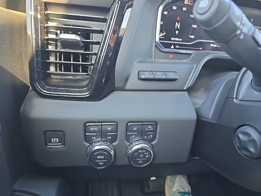 2025 GMC Sierra 1500 4x4 Crew Cab AT4 Fond du Lac WI 2025 GMC Sierra 1500 4x4 Crew Cab AT4 Fond du Lac WI