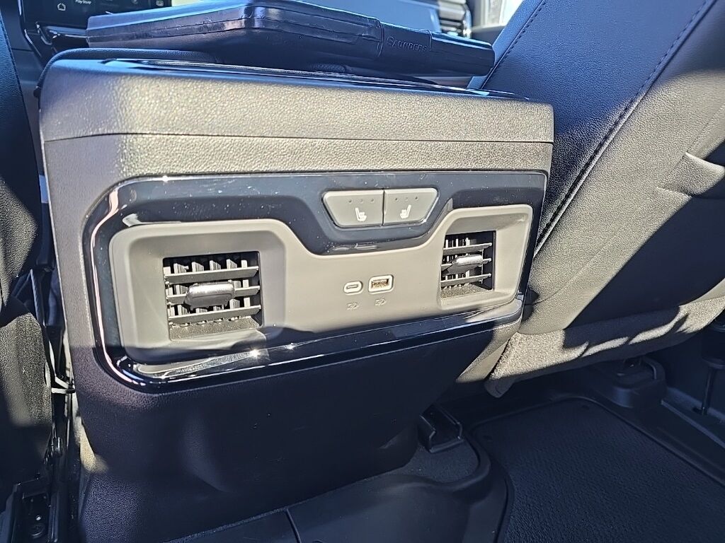 2025 GMC Sierra 1500 4x4 Crew Cab AT4 Fond du Lac WI 2025 GMC Sierra 1500 4x4 Crew Cab AT4 Fond du Lac WI