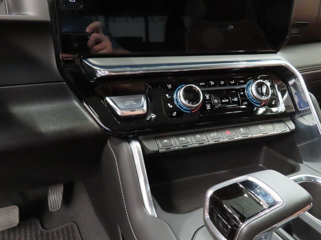 2025 GMC Sierra 1500 4x4 Crew Cab Denali Ultimate Fond du Lac WI 2025 GMC Sierra 1500 4x4 Crew Cab Denali Ultimate Fond du Lac WI