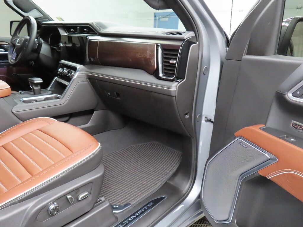 2025 GMC Sierra 1500 4x4 Crew Cab Denali Ultimate Fond du Lac WI 2025 GMC Sierra 1500 4x4 Crew Cab Denali Ultimate Fond du Lac WI