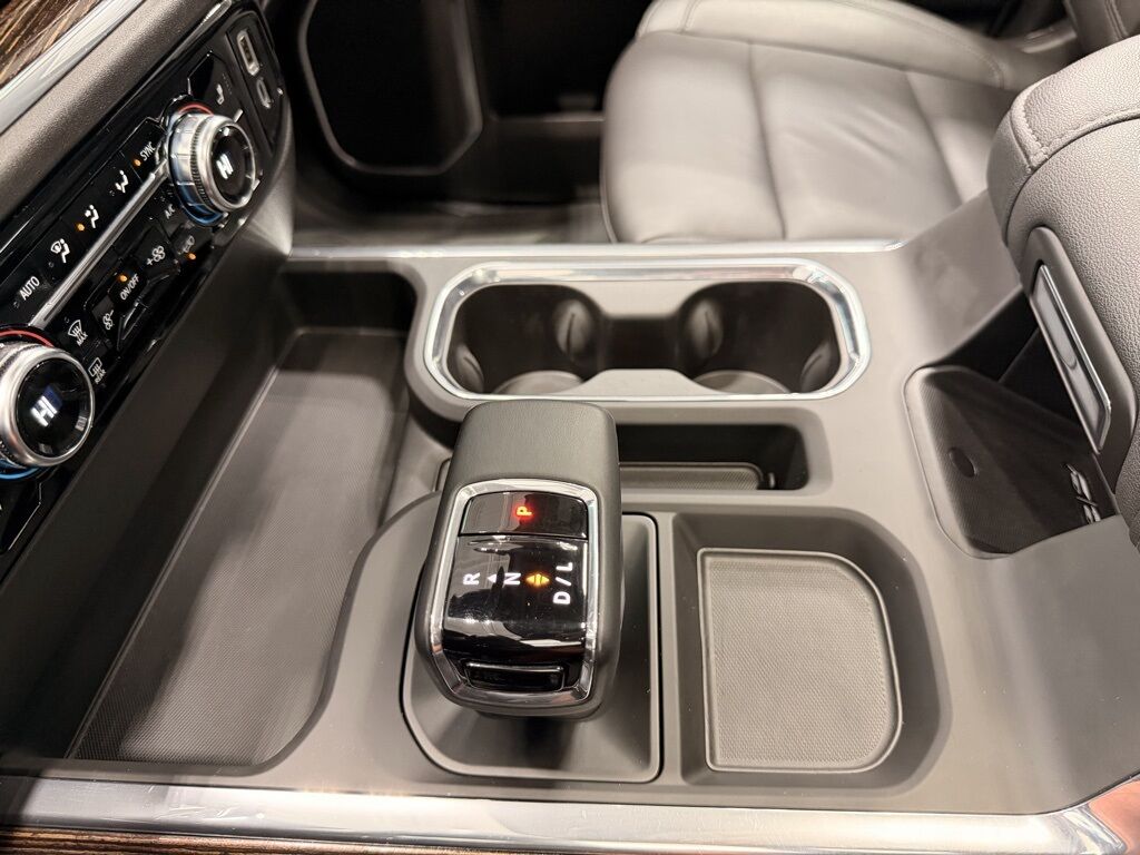 2025 GMC Sierra 1500 4x4 Crew Cab Elevation Minocqua WI 2025 GMC Sierra 1500 4x4 Crew Cab Elevation Minocqua WI