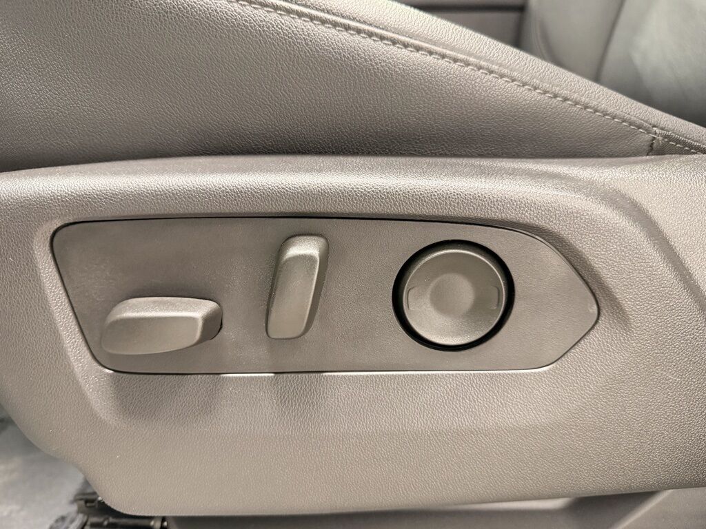 2025 GMC Sierra 1500 4x4 Crew Cab Elevation Minocqua WI 2025 GMC Sierra 1500 4x4 Crew Cab Elevation Minocqua WI