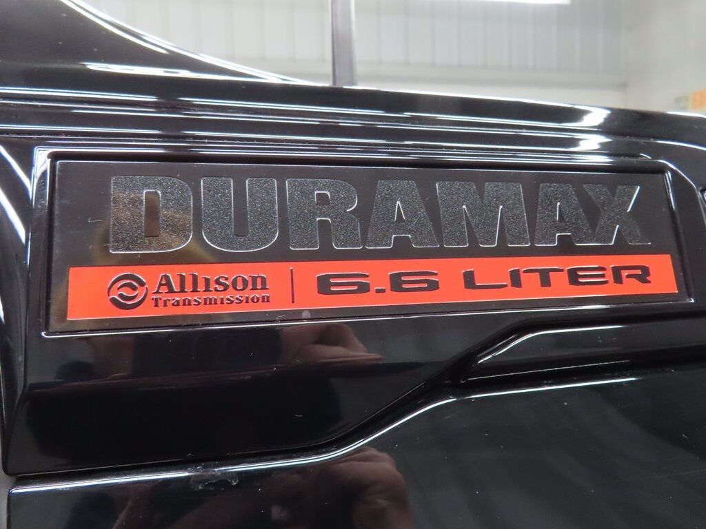 2025 GMC Sierra 2500HD 4x4 Crew Cab AT4 Fond du Lac WI 2025 GMC Sierra 2500HD 4x4 Crew Cab AT4 Fond du Lac WI