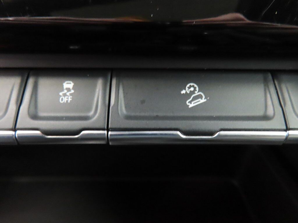 2025 GMC Sierra 2500HD 4x4 Crew Cab AT4 Fond du Lac WI 2025 GMC Sierra 2500HD 4x4 Crew Cab AT4 Fond du Lac WI