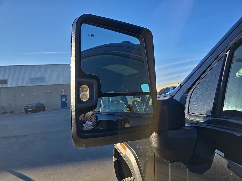 2025 GMC Sierra 2500HD 4x4 Crew Cab AT4X Fond du Lac WI 2025 GMC Sierra 2500HD 4x4 Crew Cab AT4X Fond du Lac WI