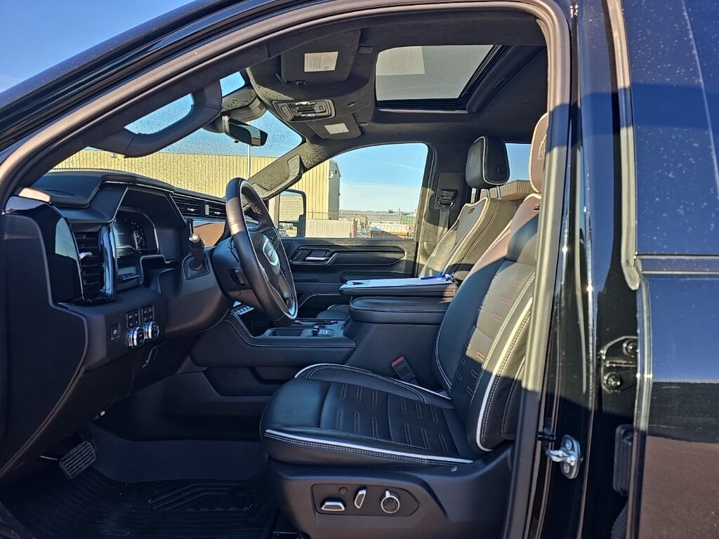 2025 GMC Sierra 2500HD 4x4 Crew Cab AT4X Fond du Lac WI 2025 GMC Sierra 2500HD 4x4 Crew Cab AT4X Fond du Lac WI