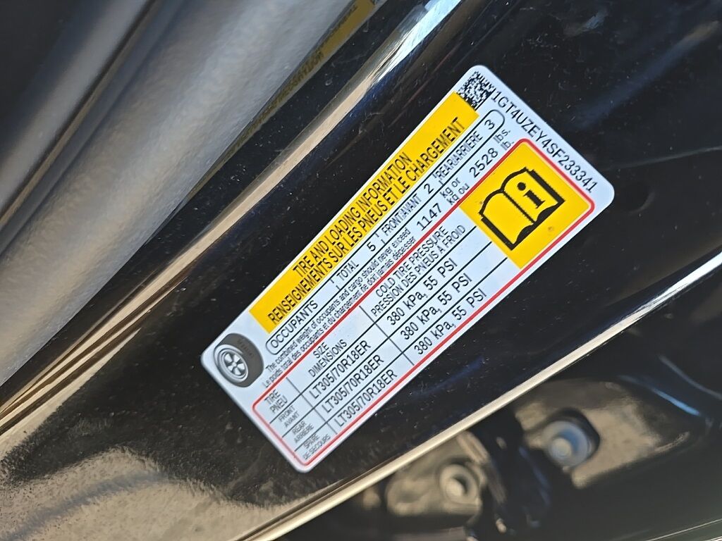 2025 GMC Sierra 2500HD 4x4 Crew Cab AT4X Fond du Lac WI 2025 GMC Sierra 2500HD 4x4 Crew Cab AT4X Fond du Lac WI