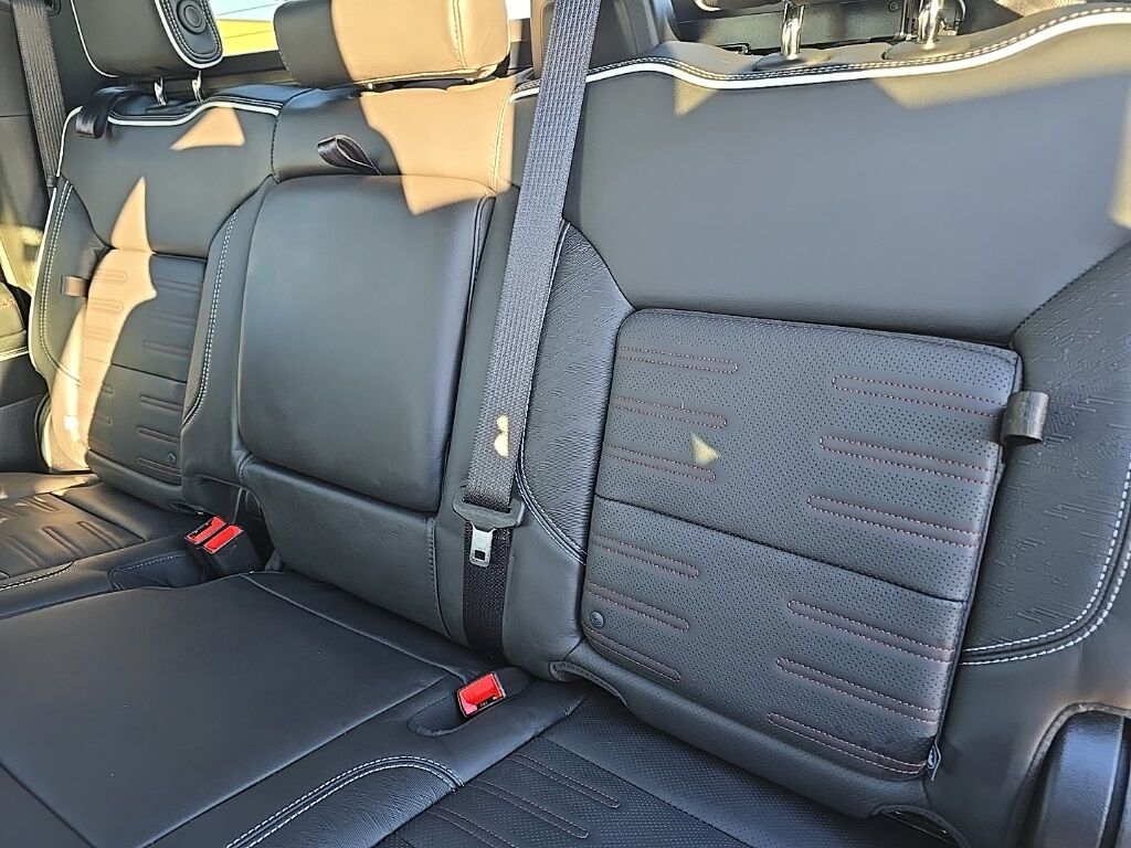 2025 GMC Sierra 2500HD 4x4 Crew Cab AT4X Fond du Lac WI 2025 GMC Sierra 2500HD 4x4 Crew Cab AT4X Fond du Lac WI