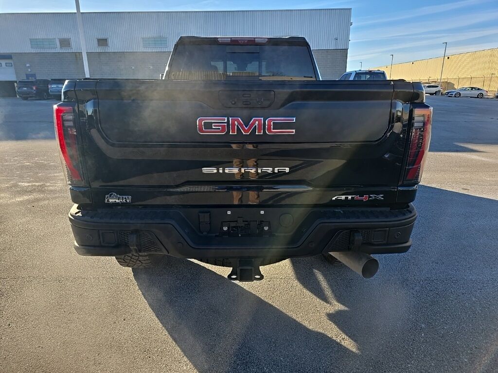 2025 GMC Sierra 2500HD 4x4 Crew Cab AT4X Fond du Lac WI 2025 GMC Sierra 2500HD 4x4 Crew Cab AT4X Fond du Lac WI
