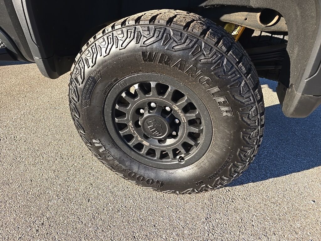 2025 GMC Sierra 2500HD 4x4 Crew Cab AT4X Fond du Lac WI 2025 GMC Sierra 2500HD 4x4 Crew Cab AT4X Fond du Lac WI