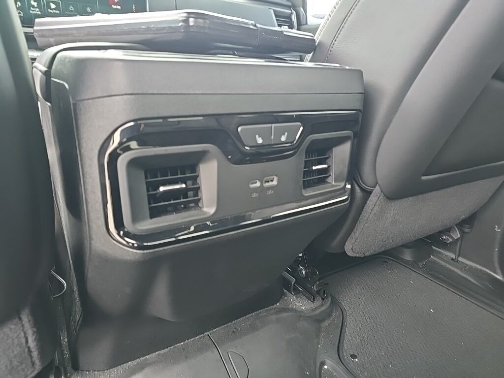 2025 GMC Sierra 2500HD 4x4 Crew Cab AT4X Fond du Lac WI 2025 GMC Sierra 2500HD 4x4 Crew Cab AT4X Fond du Lac WI