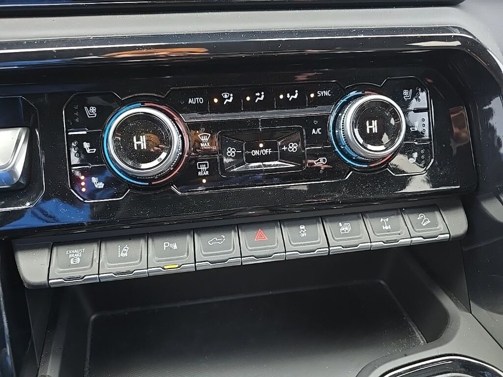 2025 GMC Sierra 2500HD 4x4 Crew Cab AT4X Fond du Lac WI 2025 GMC Sierra 2500HD 4x4 Crew Cab AT4X Fond du Lac WI