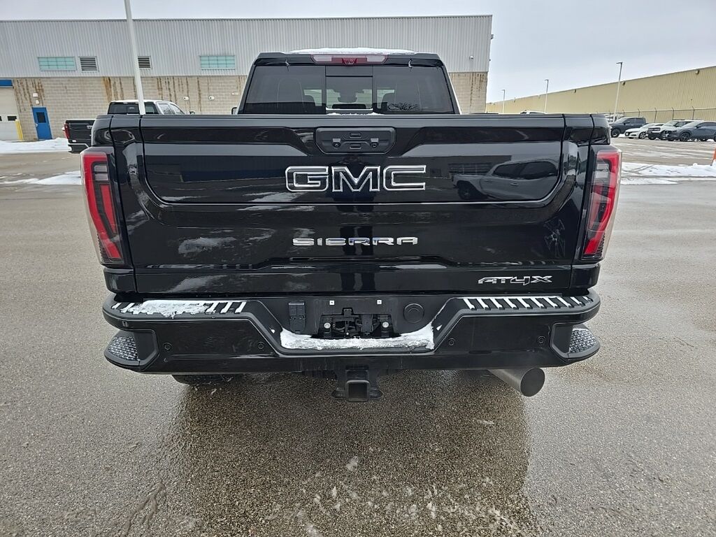 2025 GMC Sierra 2500HD 4x4 Crew Cab AT4X Fond du Lac WI 2025 GMC Sierra 2500HD 4x4 Crew Cab AT4X Fond du Lac WI