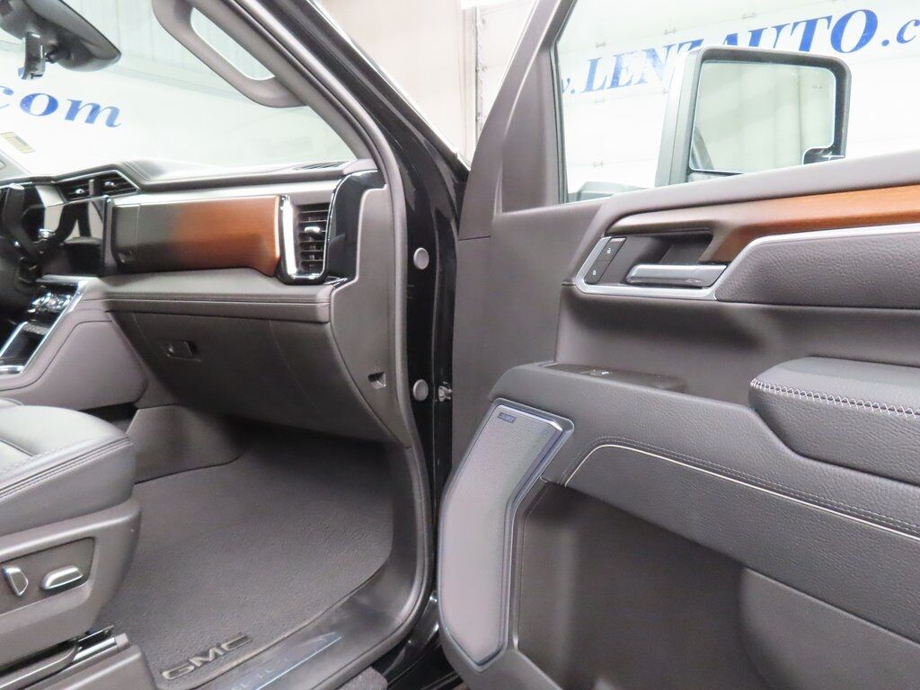 2025 GMC Sierra 2500HD 4x4 Crew Cab Denali Fond du Lac WI 2025 GMC Sierra 2500HD 4x4 Crew Cab Denali Fond du Lac WI