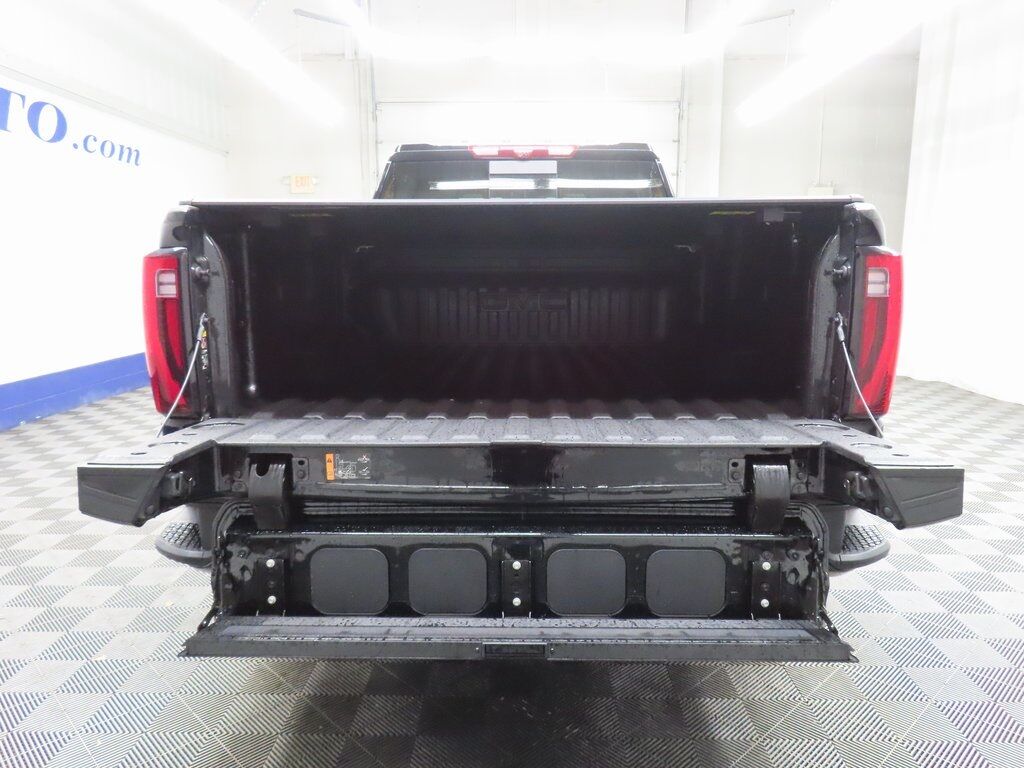 2025 GMC Sierra 2500HD 4x4 Crew Cab Denali Fond du Lac WI 2025 GMC Sierra 2500HD 4x4 Crew Cab Denali Fond du Lac WI