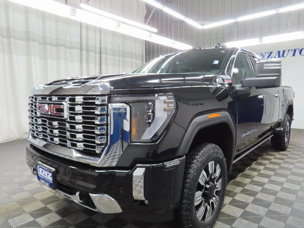 2025 GMC Sierra 2500HD 4x4 Crew Cab Denali Fond du Lac WI 2025 GMC Sierra 2500HD 4x4 Crew Cab Denali Fond du Lac WI