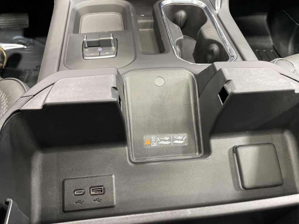 2025 GMC Sierra 2500HD 4x4 Crew Cab Denali Minocqua WI 2025 GMC Sierra 2500HD 4x4 Crew Cab Denali Minocqua WI