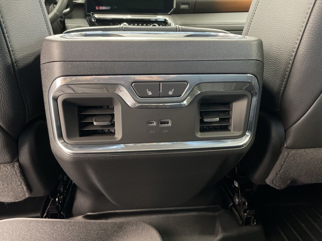 2025 GMC Sierra 2500HD 4x4 Crew Cab Denali Minocqua WI 2025 GMC Sierra 2500HD 4x4 Crew Cab Denali Minocqua WI