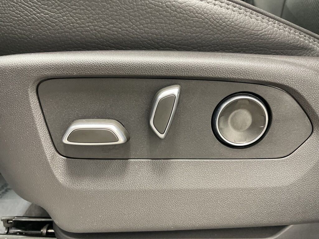 2025 GMC Sierra 2500HD 4x4 Crew Cab Denali Minocqua WI 2025 GMC Sierra 2500HD 4x4 Crew Cab Denali Minocqua WI