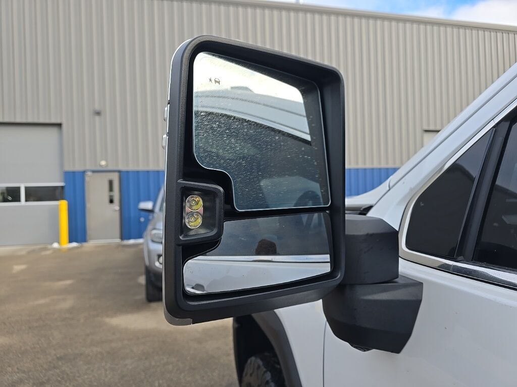 2025 GMC Sierra 2500HD 4x4 Crew Cab Denali Ultimate Fond du Lac WI 2025 GMC Sierra 2500HD 4x4 Crew Cab Denali Ultimate Fond du Lac WI