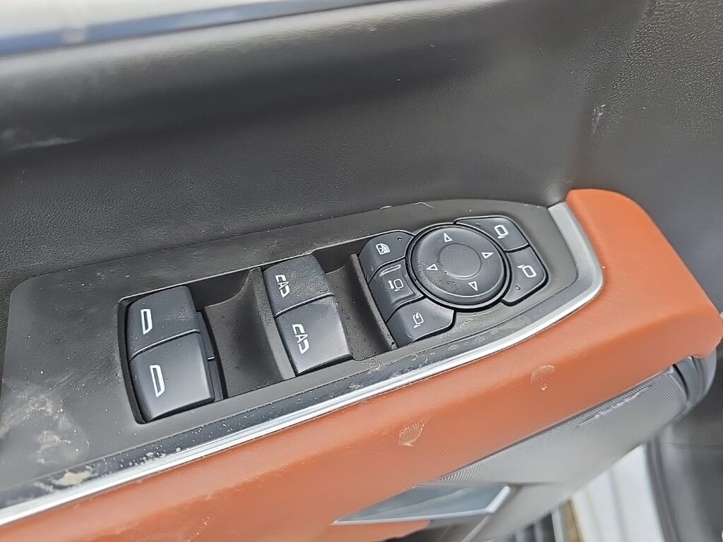 2025 GMC Sierra 2500HD 4x4 Crew Cab Denali Ultimate Fond du Lac WI 2025 GMC Sierra 2500HD 4x4 Crew Cab Denali Ultimate Fond du Lac WI