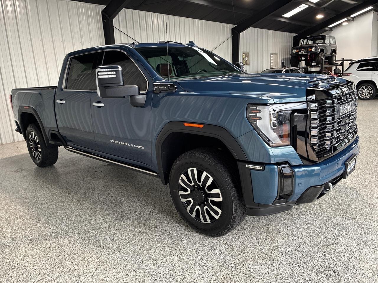 2025 GMC Sierra 2500HD Denali Ultimate, 9k Miles, Mac Tow, Illuminated Door Sills, Tailgate Step Lights, Puddle Lamps Houston TX 2025 GMC Sierra 2500HD Denali Ultimate, 9k Miles, Mac Tow, Illuminated Door Sills, Tailgate Step Lights, Puddle Lamps Houston TX