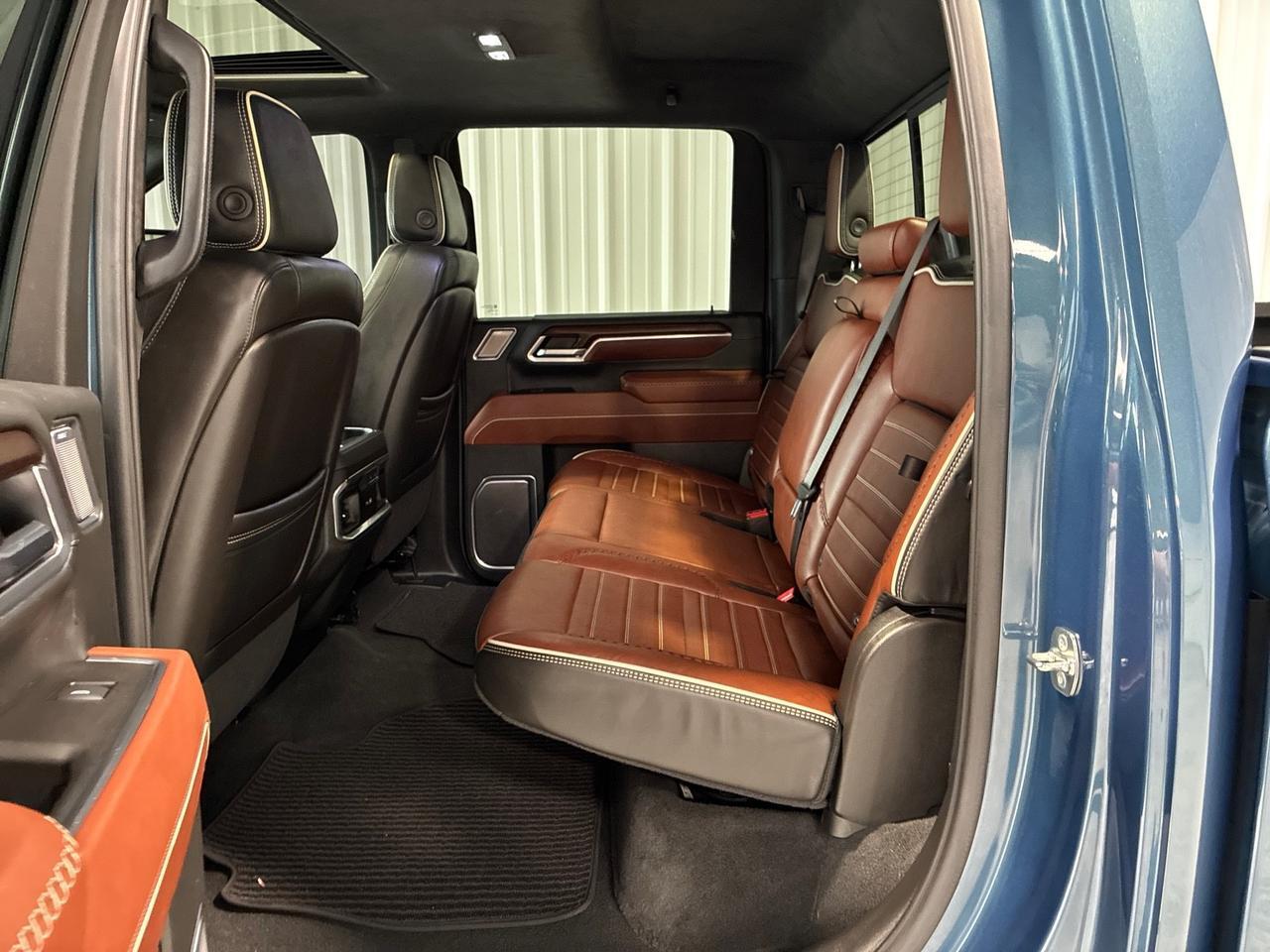 2025 GMC Sierra 2500HD Denali Ultimate, 9k Miles, Mac Tow, Illuminated Door Sills, Tailgate Step Lights, Puddle Lamps Houston TX 2025 GMC Sierra 2500HD Denali Ultimate, 9k Miles, Mac Tow, Illuminated Door Sills, Tailgate Step Lights, Puddle Lamps Houston TX
