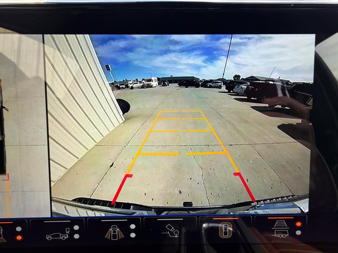 2025 GMC Sierra 2500HD Denali Ultimate Watertown SD 2025 GMC Sierra 2500HD Denali Ultimate Watertown SD