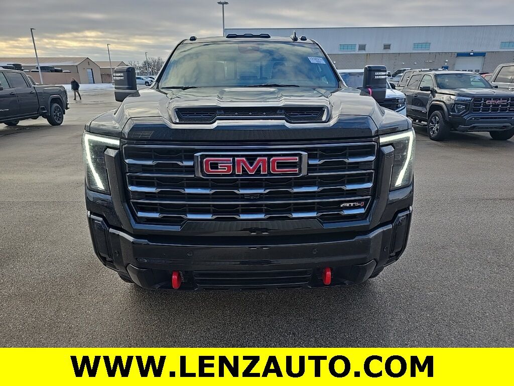 2025 GMC Sierra 3500HD 4x4 Crew Cab AT4 SRW Fond du Lac WI 2025 GMC Sierra 3500HD 4x4 Crew Cab AT4 SRW Fond du Lac WI
