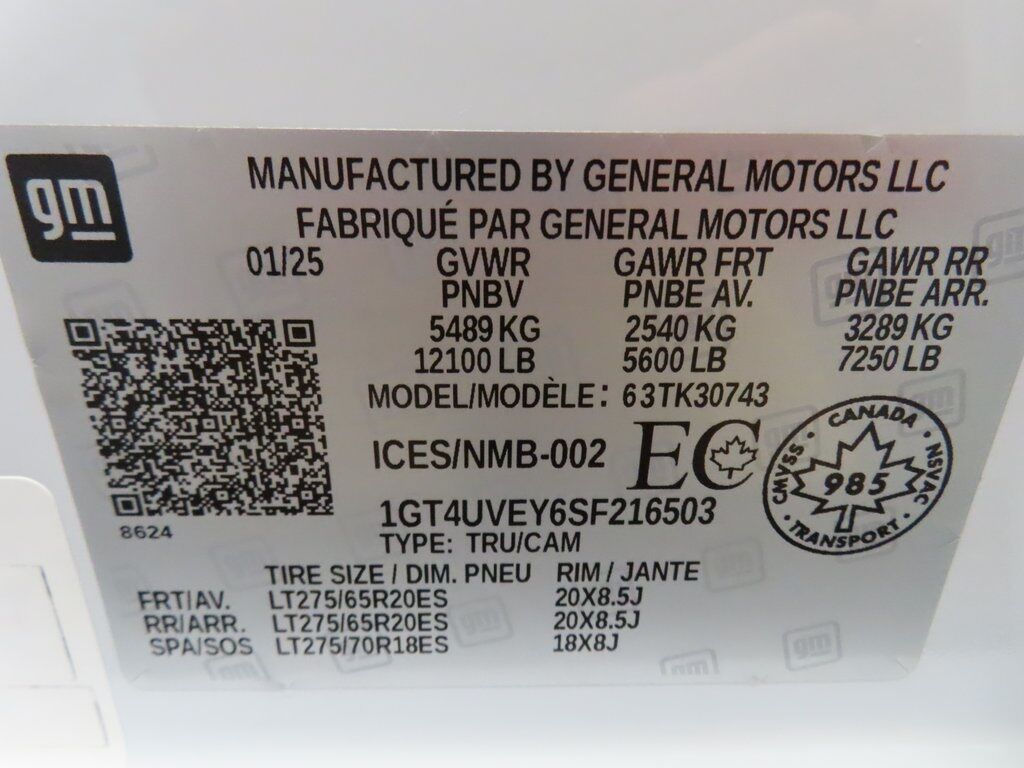 2025 GMC Sierra 3500HD 4x4 Crew Cab AT4 SRW Fond du Lac WI 2025 GMC Sierra 3500HD 4x4 Crew Cab AT4 SRW Fond du Lac WI