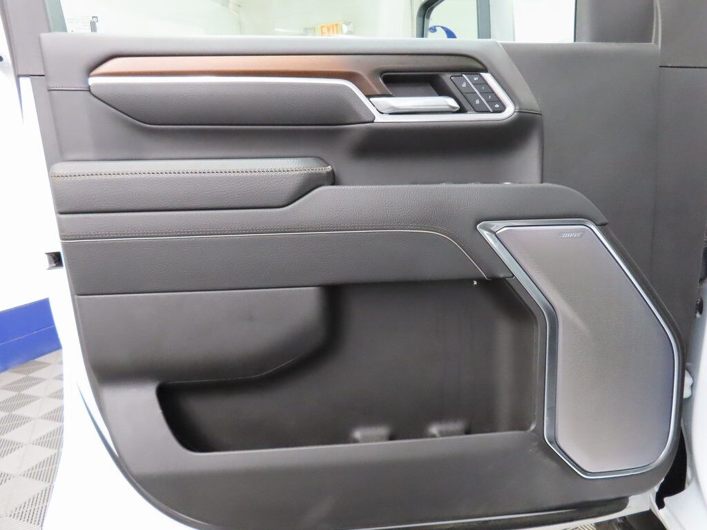 2025 GMC Sierra 3500HD 4x4 Crew Cab Denali DRW Fond du Lac WI 2025 GMC Sierra 3500HD 4x4 Crew Cab Denali DRW Fond du Lac WI