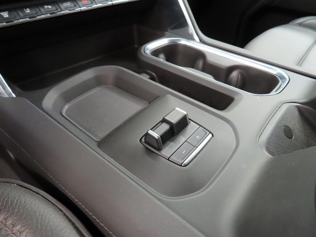 2025 GMC Sierra 3500HD 4x4 Crew Cab Denali DRW Fond du Lac WI 2025 GMC Sierra 3500HD 4x4 Crew Cab Denali DRW Fond du Lac WI