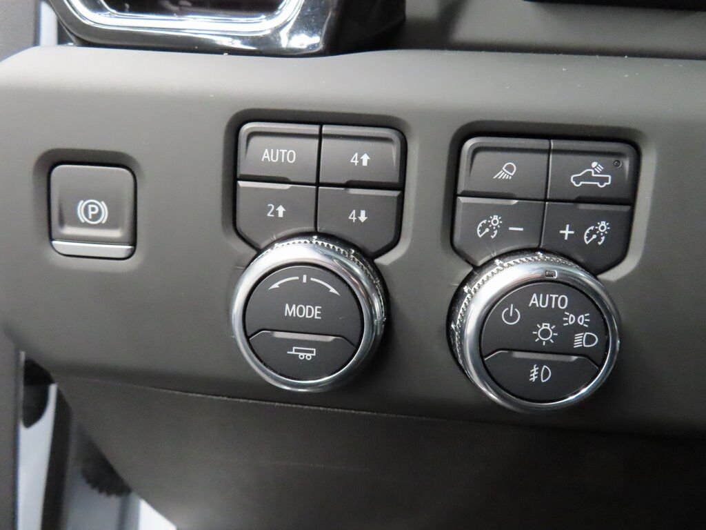 2025 GMC Sierra 3500HD 4x4 Crew Cab Denali DRW Fond du Lac WI 2025 GMC Sierra 3500HD 4x4 Crew Cab Denali DRW Fond du Lac WI