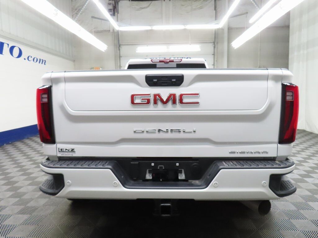 2025 GMC Sierra 3500HD 4x4 Crew Cab Denali DRW Fond du Lac WI 2025 GMC Sierra 3500HD 4x4 Crew Cab Denali DRW Fond du Lac WI