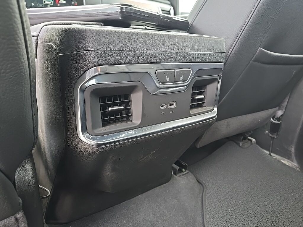 2025 GMC Sierra 3500HD 4x4 Crew Cab Denali DRW Fond du Lac WI