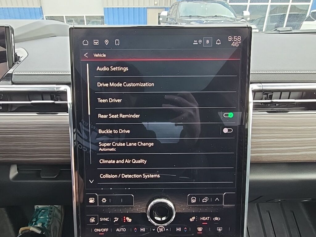 2025 GMC Sierra EV 4x4 Crew Cab Denali Minocqua WI