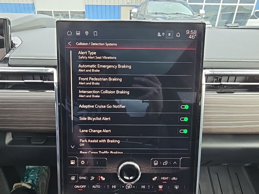 2025 GMC Sierra EV 4x4 Crew Cab Denali Minocqua WI