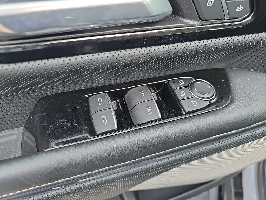 2025 GMC Sierra EV 4x4 Crew Cab Denali Minocqua WI