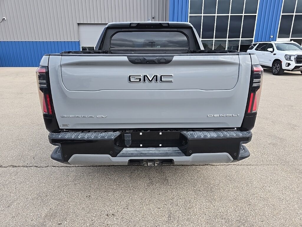 2025 GMC Sierra EV 4x4 Crew Cab Denali Minocqua WI