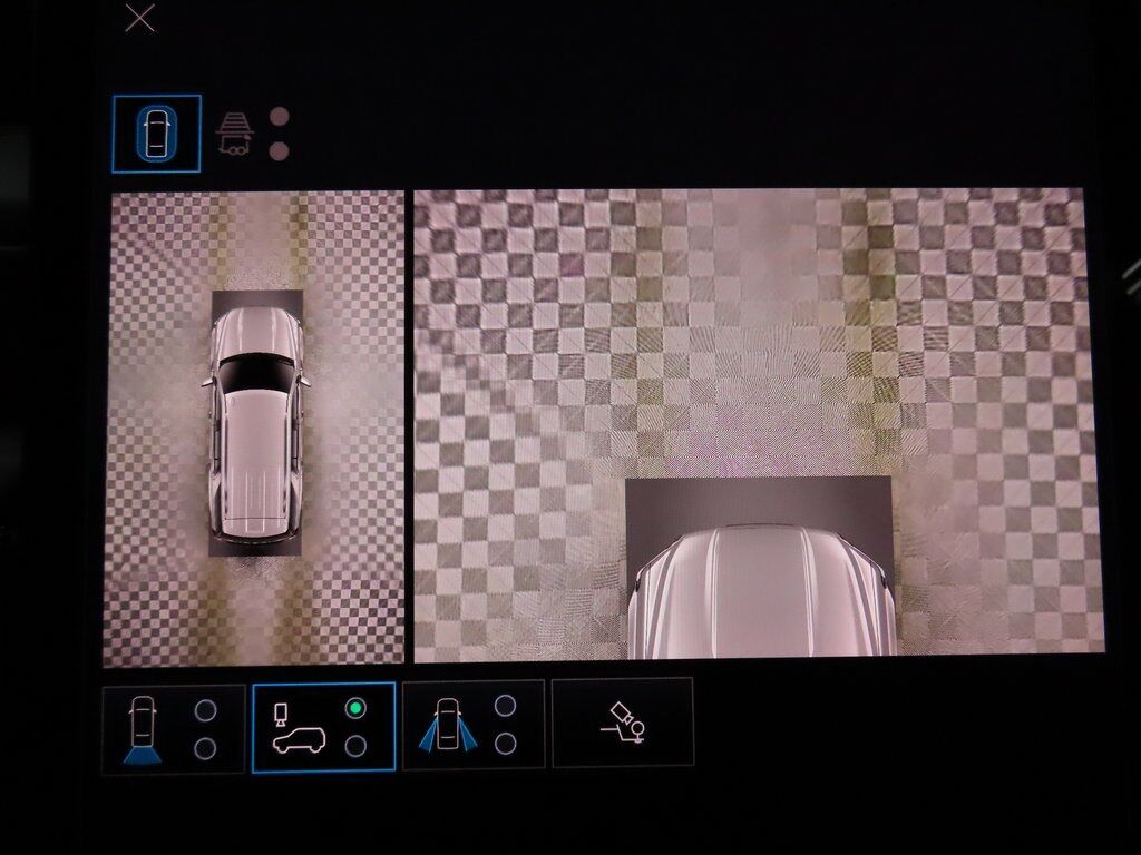 2025 GMC Yukon AT4 Ultimate 4WD Fond du Lac WI 2025 GMC Yukon AT4 Ultimate 4WD Fond du Lac WI