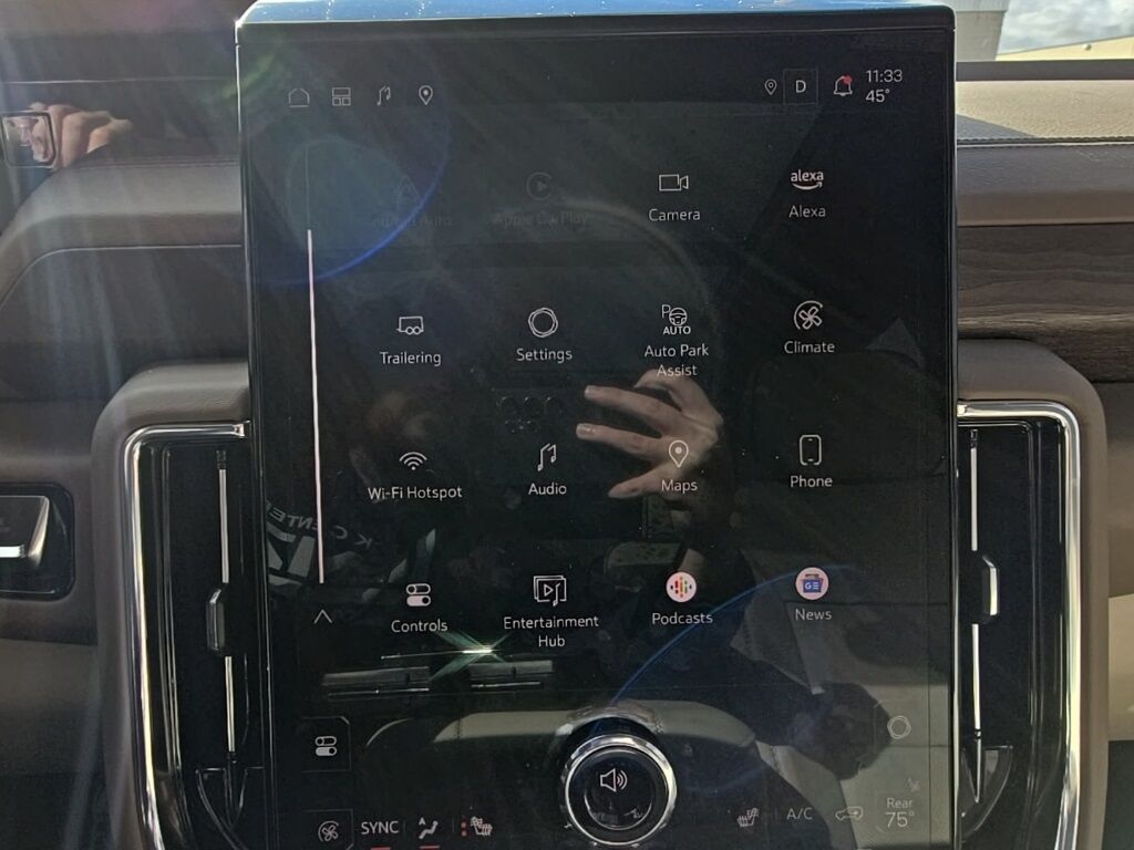 2025 GMC Yukon Denali 4WD 7 Passenger Fond du Lac WI 2025 GMC Yukon Denali 4WD 7 Passenger Fond du Lac WI