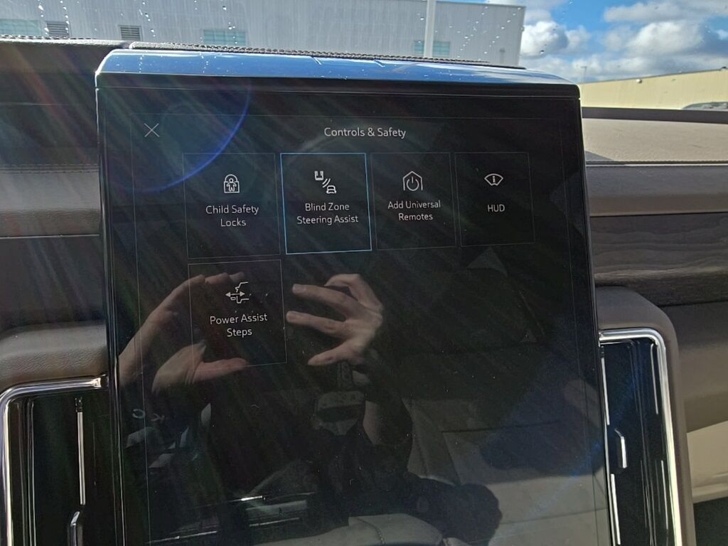 2025 GMC Yukon Denali 4WD 7 Passenger Fond du Lac WI 2025 GMC Yukon Denali 4WD 7 Passenger Fond du Lac WI