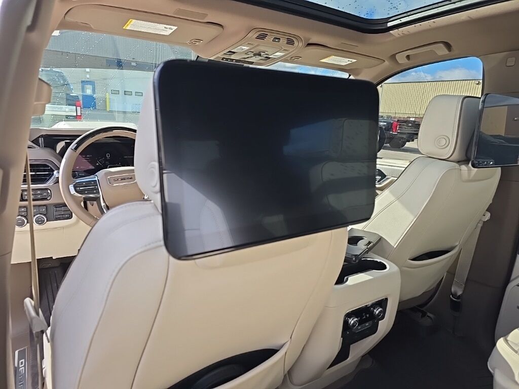 2025 GMC Yukon Denali 4WD 7 Passenger Fond du Lac WI 2025 GMC Yukon Denali 4WD 7 Passenger Fond du Lac WI