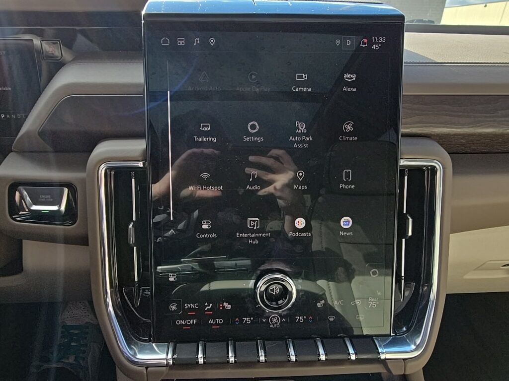 2025 GMC Yukon Denali 4WD 7 Passenger Fond du Lac WI 2025 GMC Yukon Denali 4WD 7 Passenger Fond du Lac WI